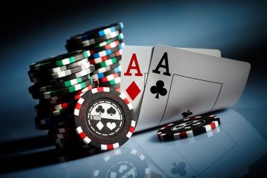 Live Sic Bo dealer studio with dice, betting interface, and multiple camera angles on liga 788